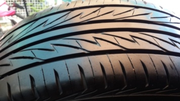 ขายยาง195/55/15 ยาง BRIDGESTONE MY-02 ปี 13 ( 1 ชุด ) ขายยาง195/55/15 ยาง BRIDGESTONE MY-02 ปี 13 ( 1 ชุด )