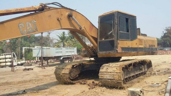 CAT E-200 Bเครื่องมิตซูปั้มเดิมราคา625,000 098-539-6074 090-772-3710 CAT E-200 Bเครื่องมิตซูปั้มเดิมราคา625,000 098-539-6074 090-772-3710