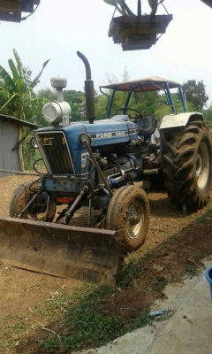 ***ขายแล้วครับขอบคุณ Truck2hand ขาย FORD-77 (5500) รถไถ1เพลา FORD 77 (5500) T3 ตัวเต็ม ปี37 เครื่องเดิม เกียร์เดิม เครื่องT3 เสื้อเรียบ เครื่องดี สตาร์ทง่าย แน่นดี แรงดี เกียร์ดี เข้าง่าย ไม่หลุด ช่วงล่างดี แน่น ท้ายเดิม แน่น ไม่แตกไม่ร้