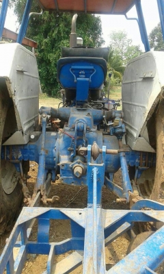 ***ขายแล้วครับขอบคุณ Truck2hand ขาย FORD-77 (5500) รถไถ1เพลา FORD 77 (5500) T3 ตัวเต็ม ปี37 เครื่องเดิม เกียร์เดิม เครื่องT3 เสื้อเรียบ เครื่องดี สตาร์ทง่าย แน่นดี แรงดี เกียร์ดี เข้าง่าย ไม่หลุด ช่วงล่างดี แน่น ท้ายเดิม แน่น ไม่แตกไม่ร้