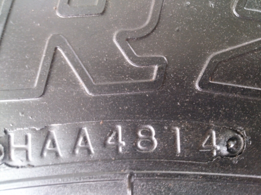 ขายยางถอดป้ายแดง 700R16 พร้อมกะทะเหล็ก 6 รูขอบ16 ยางบริดสโตน 700R16 ยางสัปดาห์ที่48ปี14 ตุ่มหน้ายางสีอยู่ครบใหม่ๆ จำนวน 5 เส้น ขายยางถอดป้ายแดง 700R16 พร้อมกะทะเหล็ก 6 รูขอบ16 ยางบริดสโตน 700R16 ยางสัปดาห์ที่48ปี14 ตุ่มหน้ายางสีอยู่ครบใหม่ๆ จำนวน 5 เส้น