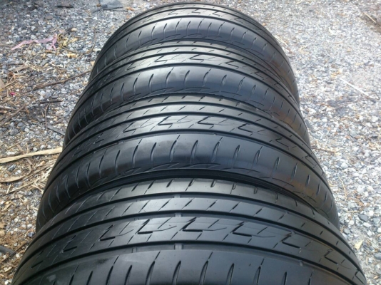 ขายยาง 215/60R16 Bridgestone Ecopia EP200 ยางสัปดาห์ที่47ปี13 ดอกยางเต็มนิ่มลึกสดเท่ากันไม่แตกลายไม่ร้าวไม่กินข้าง สวยๆ จำนวน 1 ชุด ขายยาง 215/60R16 Bridgestone Ecopia EP200 ยางสัปดาห์ที่47ปี13 ดอกยางเต็มนิ่มลึกสดเท่ากันไม่แตกลายไม่ร้าวไม่กินข้าง สวยๆ จำนวน 1 ชุด