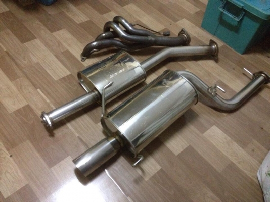 ขายชุดเฮดเดอร์naแต่งเก่าญีปุน sr20 ขับหลัง ของFGK jasma ขนาด2.2นิ้วงานสแตนเลสแท้ทั้งชุด  1เฮดเดอร์ ขนาด2.2นิ้ว 2 คอท่อขนาด2.2นิ้ว ปั้มตราFGKทุกเส้น พักกลางยาว11.5นิ้ว 3ปลายท่อFGK jasma001 พักยาว17นิ้ว ปากยาว8นิ้ว ปากกว้าง3.5นิ้ว ราคา11900บาท โทร0924462525