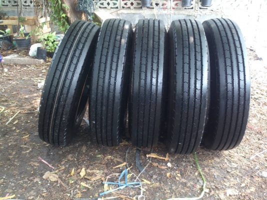 ขายยางถอดป้ายแดง 700R16 พร้อมกะทะเหล็ก 6 รูขอบ16 ยางบริดสโตน 700R16 ยางสัปดาห์ที่48ปี14 ตุ่มหน้ายางสีอยู่ครบใหม่ๆ จำนวน 5 เส้น ขายยางถอดป้ายแดง 700R16 พร้อมกะทะเหล็ก 6 รูขอบ16 ยางบริดสโตน 700R16 ยางสัปดาห์ที่48ปี14 ตุ่มหน้ายางสีอยู่ครบใหม่ๆ จำนวน 5 เส้น