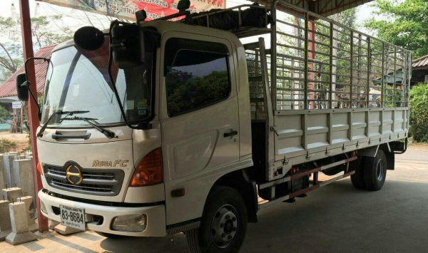ขายหกล้อ HiNo-FC150ปี49 ช่วงยาว6เมตร สภาพดีสวยพร้อมใช้งาน เล่มทะเบียน พร้อมโอน