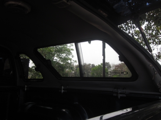 ขายหลังคา แคร์รี่บอย FORD มาสด้า ขายหลังคา แคร์รี่บอย FORD มาสด้า