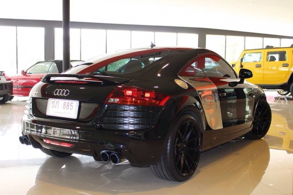 ขาย Audi TT ปี 2007 ชุดแต่ง R8 caractere เต็มรอบคัน เบิกนอก ล้อ avd1 19&quot; ยางใหม่ 4 เส้น ท่อสูตรออก 4 เครื่องเสียงชุดใหญ่ จอ pioneer bluetooth เบาะภายในสีครีมจากห้างหายากสุดๆ รถเคลือบแก้วชุดเต็มดูแลอย่างดี มือเดียวออกห้างซื้อเงินสดชื่อเดี๋ยวในเล่ม สภา
