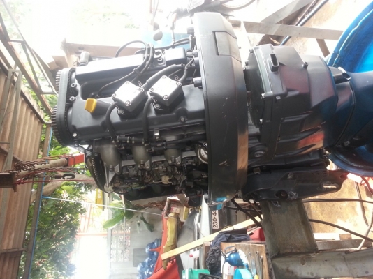 ขายเครื่องเรือ Yamaha 4 จังหวะ F100 หางยาว ขายเครื่องเรือ Yamaha 4 จังหวะ F100 หางยาว