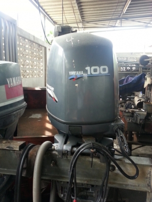 ขายเครื่องเรือ Yamaha 4 จังหวะ F100 หางยาว ขายเครื่องเรือ Yamaha 4 จังหวะ F100 หางยาว
