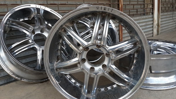 Zinik(USA) ขอบ 20 6รู ครบชุด 4 วง