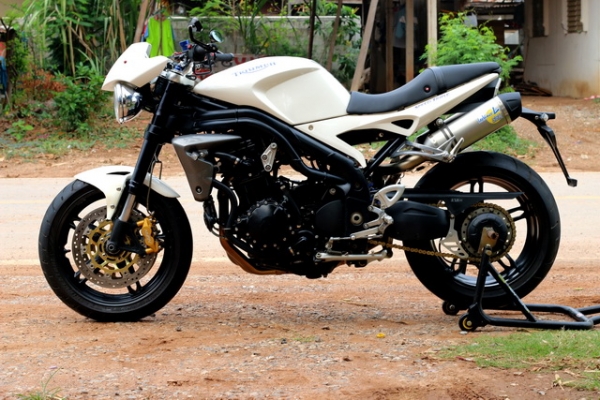 ขาย Triumpm Speed Triple 1050 ปี 2007 อินวอยสรรพสามิตแท้ๆ