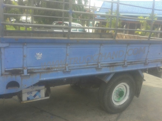 รถบรรทุก 4 ล้อ ISUZU รุ่น NKR55E12A  100 แรงม้า  กระบะบรรทุก