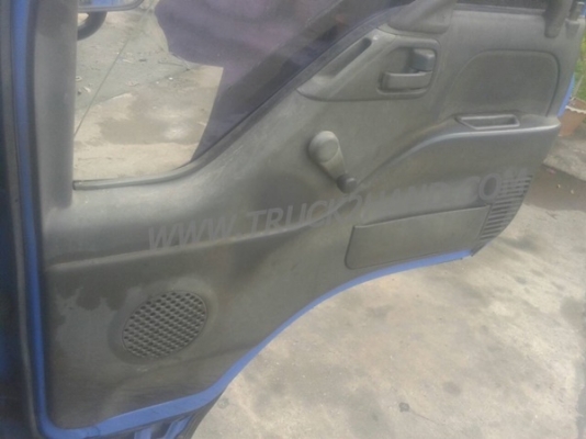 รถบรรทุก 4 ล้อ ISUZU รุ่น NKR55E12A  100 แรงม้า  กระบะบรรทุก