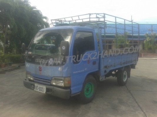 รถบรรทุก 4 ล้อ ISUZU รุ่น NKR55E12A  100 แรงม้า  กระบะบรรทุก