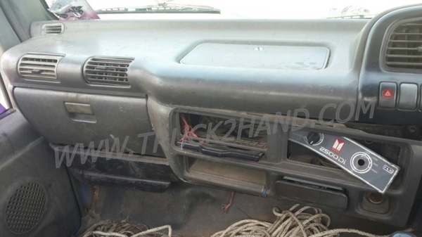 รถบรรทุก 4 ล้อ ISUZU รุ่น NKR55E12A  100 แรงม้า  กระบะบรรทุก