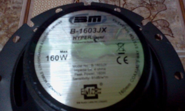 ถูก!!ลำโพงนอกแท้ นำเข้าล้วนๆ คัดเกรดเทสเสียงแล้วใสแจ๋ว