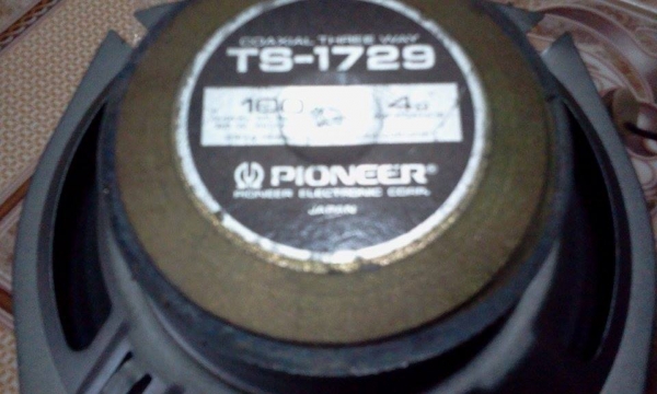 ถูก!!ลำโพงนอกแท้ นำเข้าล้วนๆ คัดเกรดเทสเสียงแล้วใสแจ๋ว