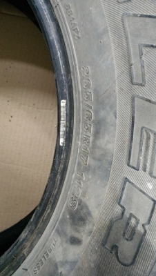 ขายยาง BT 26565r17