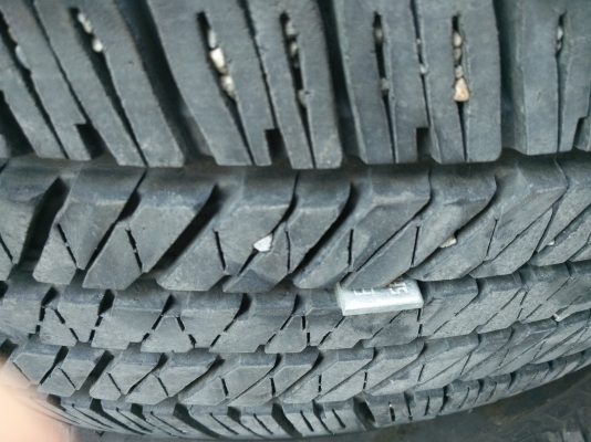 ขายยาง BT 26565r17 ขายยาง BT 26565r17