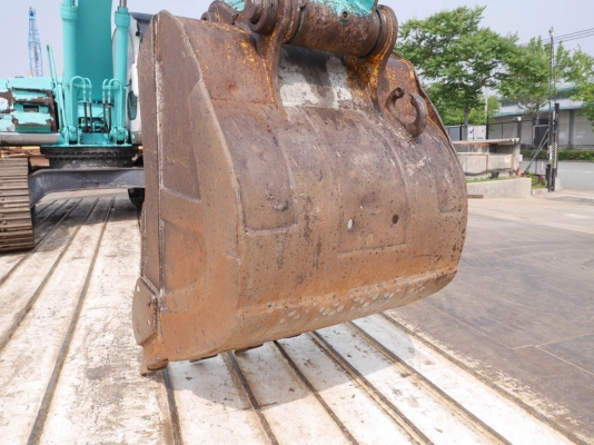 KOBELCO SK 200-2 มาคไฟฟ์ สภาพเดิมๆ งามๆๆๆ นำเข้าจาก ญี่ปุ่น แท้ๆ 1000\% ขายถูกๆๆๆ 090-986-2521
