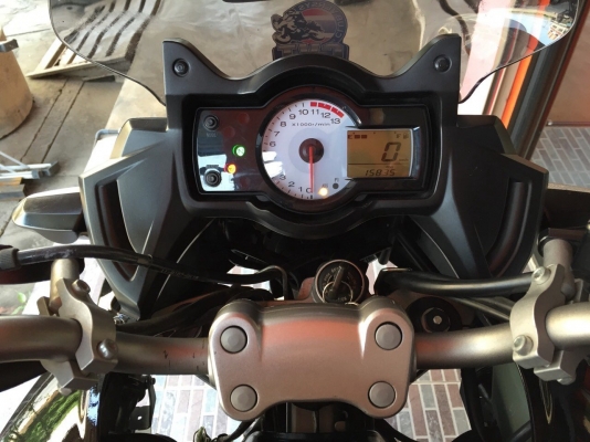 ธารนนทบุรี//ขาย KAWASAKI VERSYS 650 ABS ปี 2011 สภาพสวยๆครับ รถวิ่งมา 15,xxx กิโลเมตร ทะเบียนแท้พร้อมโอน ราคา 229,000 บาท