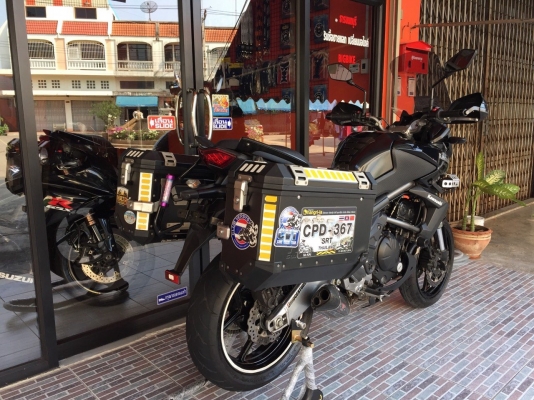 ธารนนทบุรี//ขาย KAWASAKI VERSYS 650 ABS ปี 2011 สภาพสวยๆครับ รถวิ่งมา 15,xxx กิโลเมตร ทะเบียนแท้พร้อมโอน ราคา 229,000 บาท