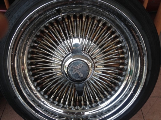 ล้อขอบ14อเมกาเเท้ๆกว้าง7นิ้ว4รู100กับ114ของมาจากญี่ปุ่นสภาพตามรูปครับ