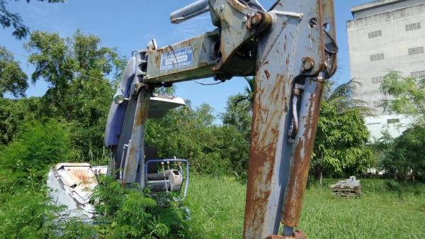 รถแบคโฮ รถขุดKOMATSU 50UU-2 รถสวยสภาพดี รถพร้อมใช้