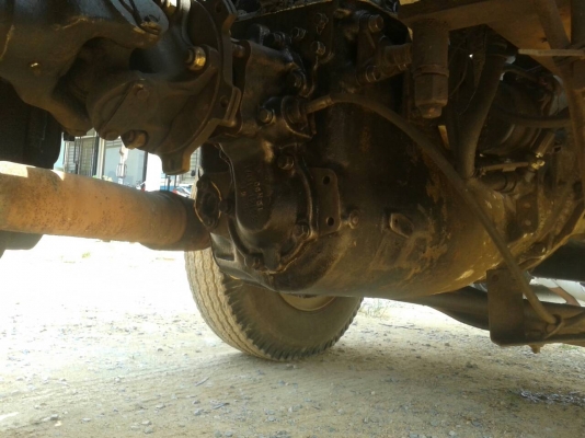 รถสิบล้อโม่ปูน nissan รถสิบล้อโม่ปูน nissan