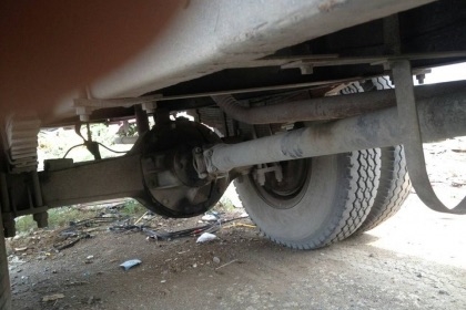 ISUZU ROCKY 165 HP 6BD1 รถบรรทุกหกล้อ กระบะคอกเหล็กความยาว 6.50 เมตรสภาพดีมากครับพร้อมบรรทุกได้เลย เครื่องยนต์ 165 แรงเครื่องแรงดีมากครับยังไม่ลงเล่มมีใบคุมให้ครับ หัวเก๋งไม่ผุภายในคอนโซลครบ พวงมาลัยเพาเวอร์ ระบบเบรคทริ๊ปฟี้ ช่วงล่างใหญ่คัชซีของรถบรรทุก