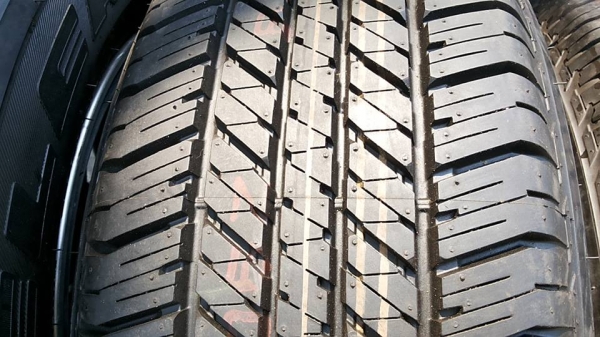 ล้อ Toyota Fortuner / Vigo Preruner ขอบ17 พร้อมยาง บริสโตน 265 65 17 ปี2014