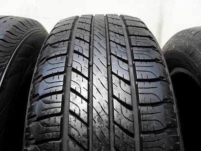 ขายเศษยาง GOODYEAR WRANGLER ปี3714 1เส้น 215-65-16 ราคา 1,500