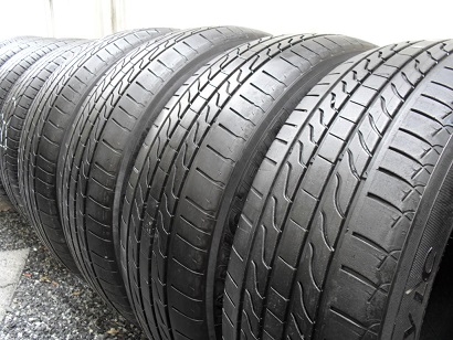 ขายยาง MICHELIN PRIMACY LC ปี13(1ชุด) 215-60-16 ราคา 3,500 ขายยาง MICHELIN PRIMACY LC ปี13(1ชุด) 215-60-16 ราคา 3,500