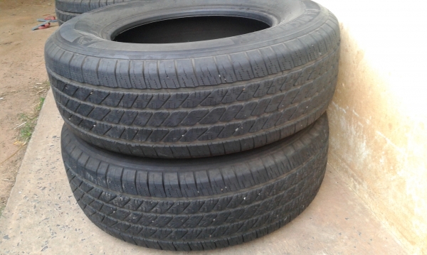 ขายยางมิชิลินถอดออกจากวีโก้แชม พรีรันเนอร์ ขนาด 265/65/17