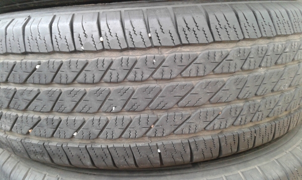 ขายยางมิชิลินถอดออกจากวีโก้แชม พรีรันเนอร์ ขนาด 265/65/17