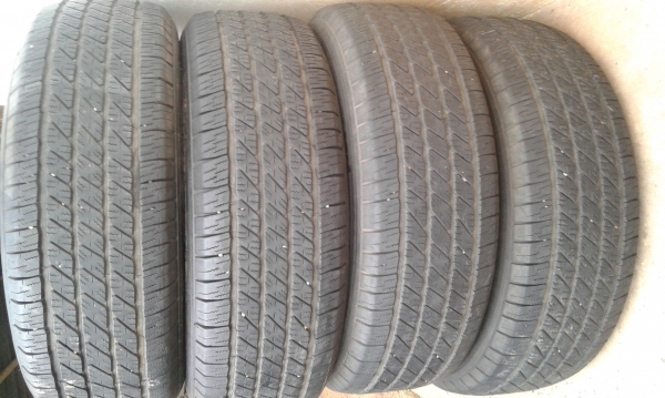 ขายยางมิชิลินถอดออกจากวีโก้แชม พรีรันเนอร์ ขนาด 265/65/17