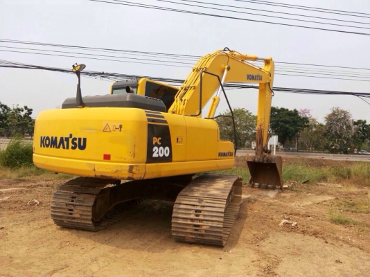 ขายด่วน KOMATSU PC200-8 ไมล์ 10,xxxชม ขายด่วน KOMATSU PC200-8 ไมล์ 10,xxxชม