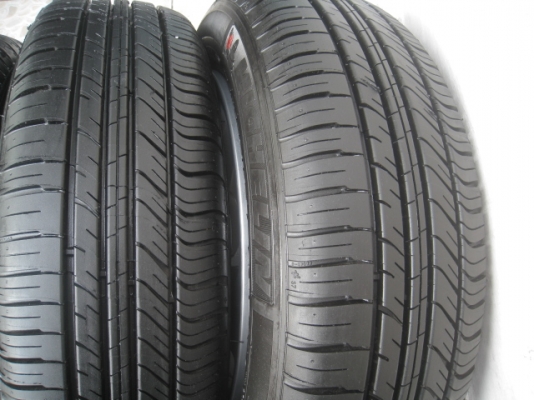 ขายล้อแม็กป้ายแดง Honda city 15" พร้อมยางปี14 สนใจติดต่อเล็กคลองสามครับ 081-3747940