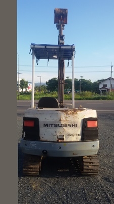 ขายรถแบคโฮ MITSUBISHI ME25