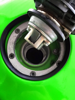 NINJA 250 ปี2011มีท่อสูตร FULL เสียงลั่นๆ ชิวแต่งชุดแฮนด์แต่งเกียร์โยง ยางหน้าหลังใหม่ ราคา 79500 NINJA 250 ปี2011มีท่อสูตร FULL เสียงลั่นๆ ชิวแต่งชุดแฮนด์แต่งเกียร์โยง ยางหน้าหลังใหม่ ราคา 79500