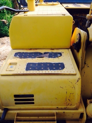 ขายด่วน!!! KOMATSU PC200-8 ไมล์ 5,600ชม.สภาพสวยมากๆค่ะ/ช่วงล่างเต็มค่ะ