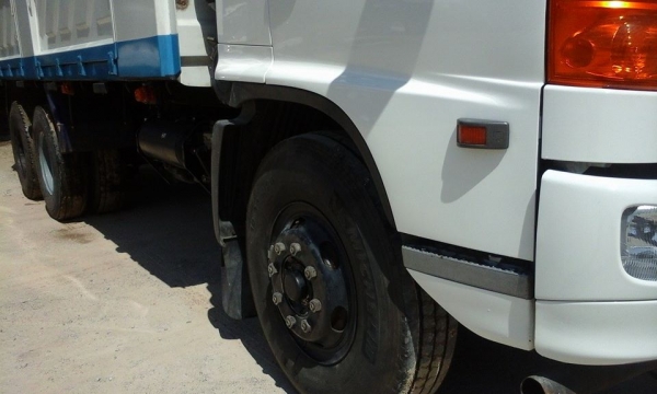 ขายสิบล้อ HINO FL1J เครื่อง 220 แรงม้า กระบะบรรทุกไม้ดั๊มพ์ สภาพสวยพร้อมใช้งาน