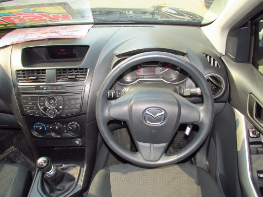 MAZDA 50PRO 2.2 ปี2013 ราคา 449000 บาท รถสวยสภาพใหม่มากๆ โทร080-604-8422- ปุ้ย