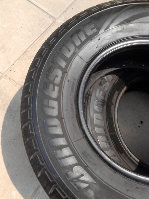 205R14C BRIDGESTONE LEO677 มี 2 เส้น TEL.081-427-3941 205R14C BRIDGESTONE LEO677 มี 2 เส้น TEL.081-427-3941