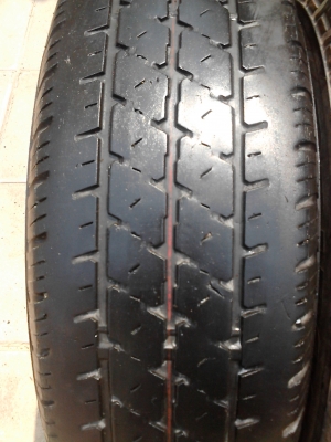 205R14C BRIDGESTONE LEO677 มี 2 เส้น TEL.081-427-3941 205R14C BRIDGESTONE LEO677 มี 2 เส้น TEL.081-427-3941
