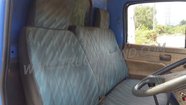 รถบรรทุก 6 ล้อดัมพ์ รุ่นNKR ยี่ห้อ ISUZU ปีจดทะเบียน 2542  110 แรงม้า