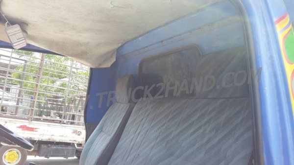 รถบรรทุก 6 ล้อดัมพ์ รุ่นNKR ยี่ห้อ ISUZU ปีจดทะเบียน 2542  110 แรงม้า