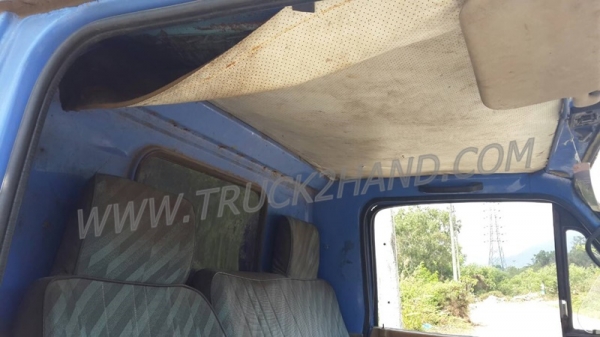 รถบรรทุก 6 ล้อดัมพ์ รุ่นNKR ยี่ห้อ ISUZU ปีจดทะเบียน 2542  110 แรงม้า