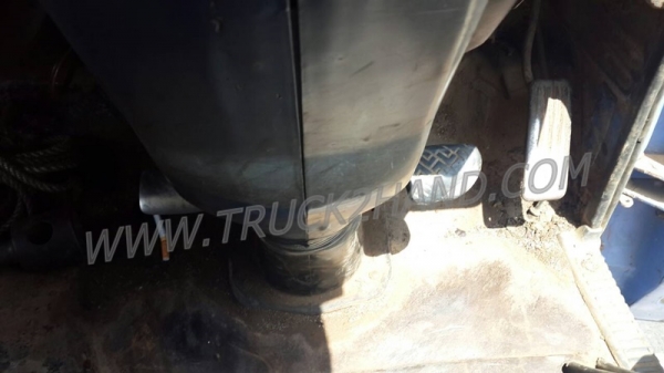 รถบรรทุก 6 ล้อดัมพ์ รุ่นNKR ยี่ห้อ ISUZU ปีจดทะเบียน 2542  110 แรงม้า