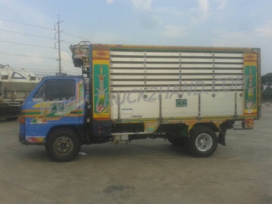 รถบรรทุก 6 ล้อดัมพ์ รุ่นNKR ยี่ห้อ ISUZU ปีจดทะเบียน 2542  110 แรงม้า